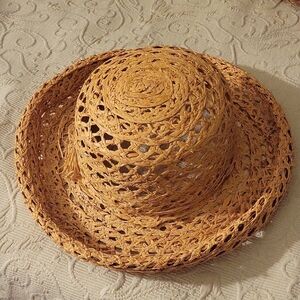 Liz Claiborne Tan Woven Straw Hat